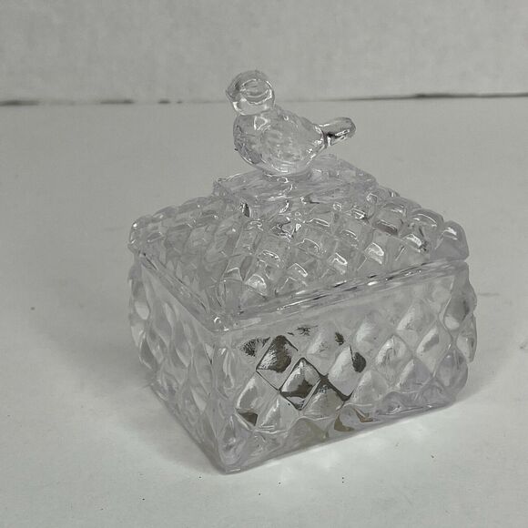 Vintage Stylesetters 24% Lead Crystal Bird Topped Miniature Trinket Box 3 1/2” - Picture 2 of 8